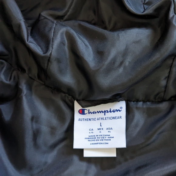 CHAMPION Hooded Puffer Winter Jacket - Picture 10 of 13
